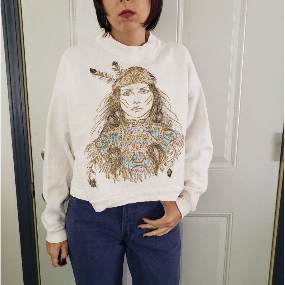 90s Native Girl Cropped Crew Neck Sweatshirt